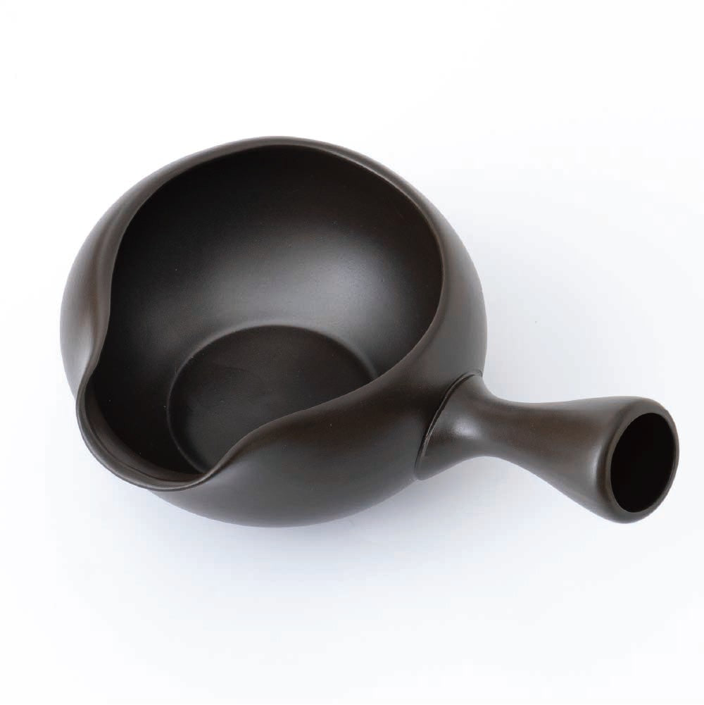 Yuzamashi / Matcha bowl [Black with red blur]