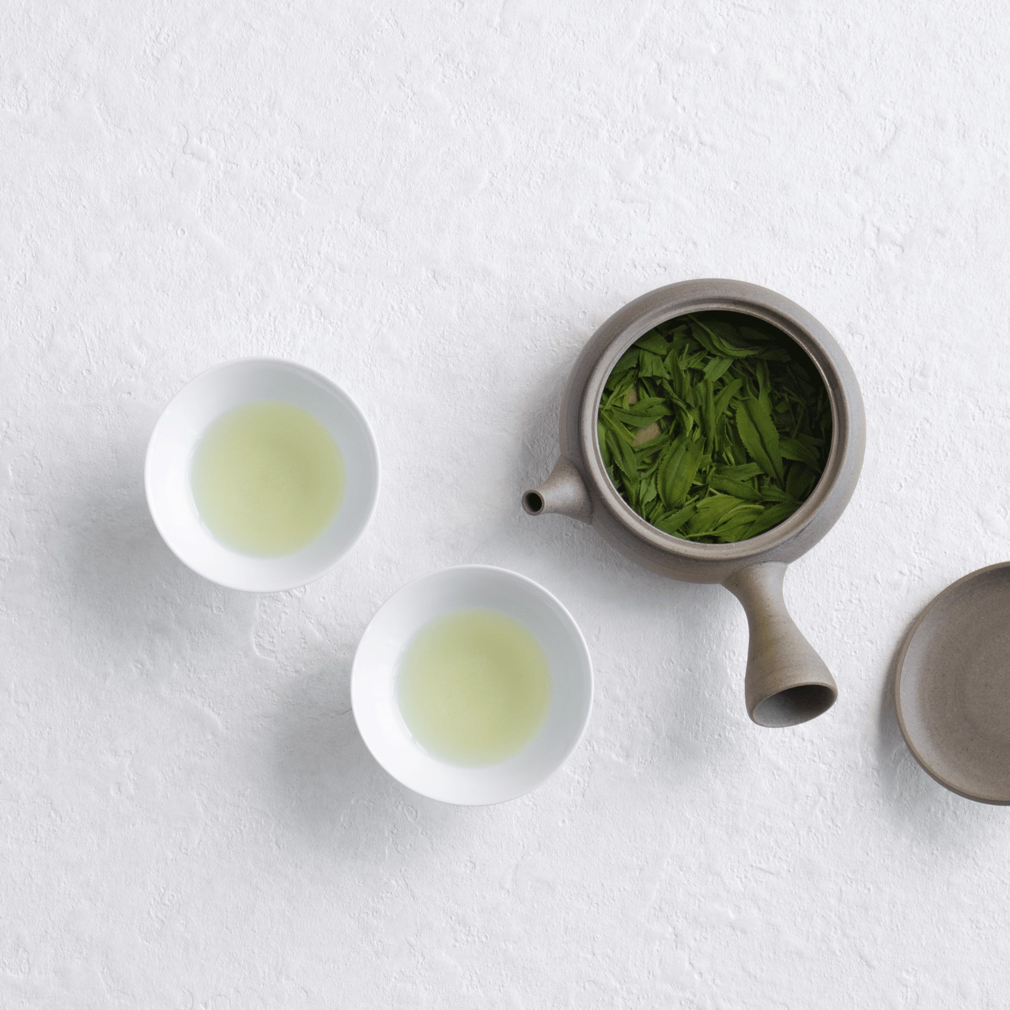 TEMOMI CHA てもみ茶 / Hand-rolled green tea
