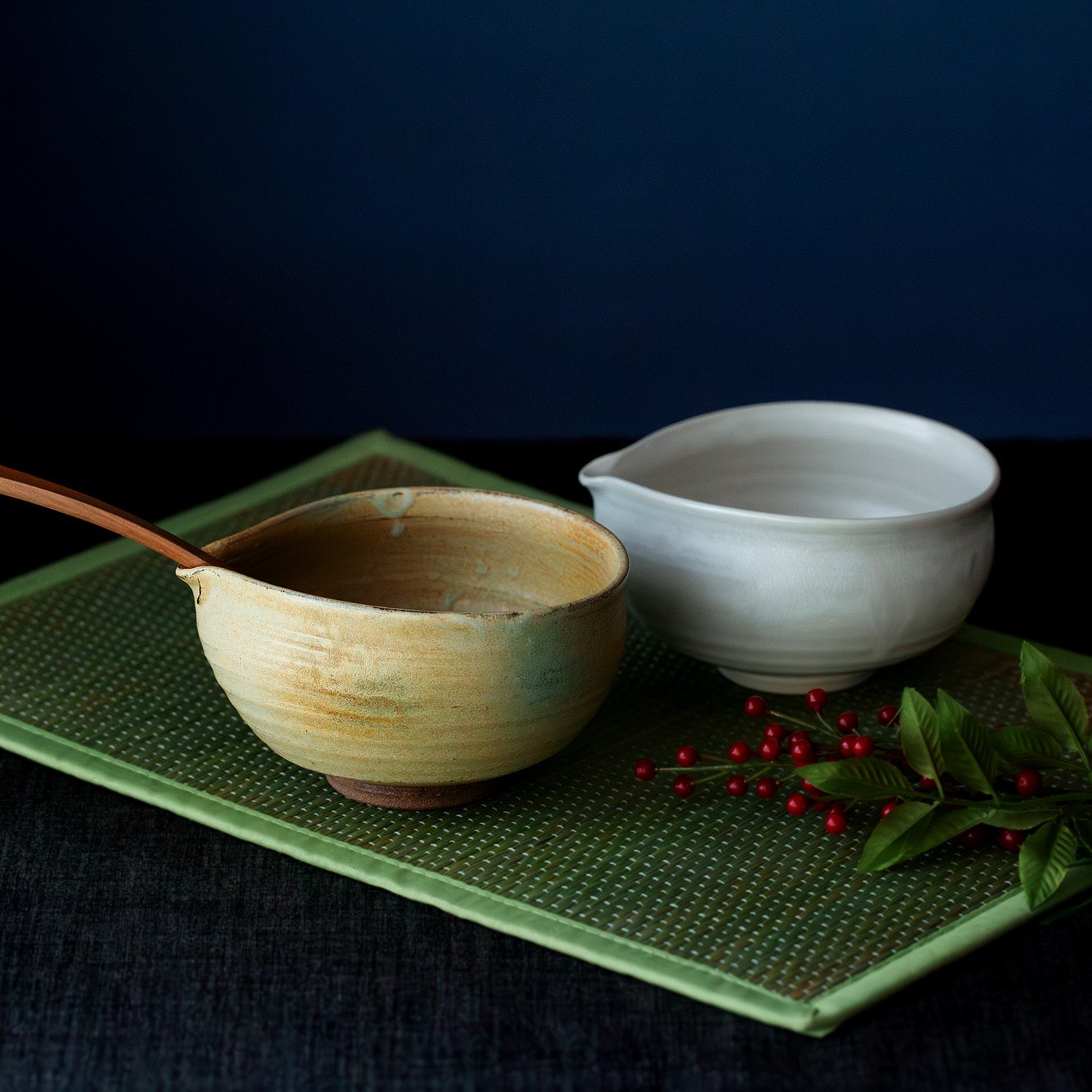 Matcha Tea Bowl Chawan-Spouted  Multi Bowl [White]